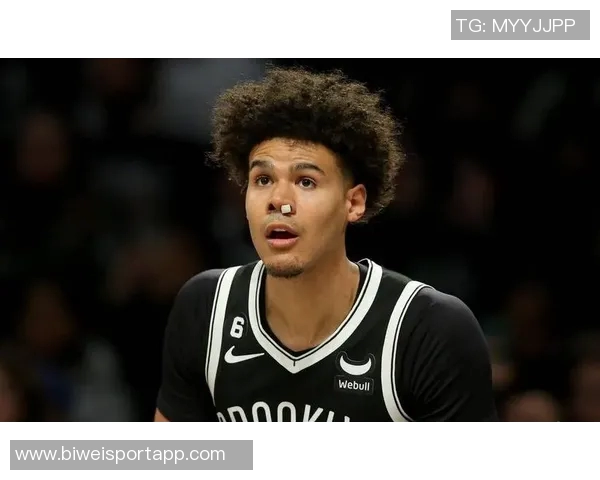 卡梅隆约翰逊上半场状态低迷仅得5分球队需寻找更好进攻节奏 卡梅隆约翰逊上半场状态低迷仅得5分球队需寻找更好进攻节奏