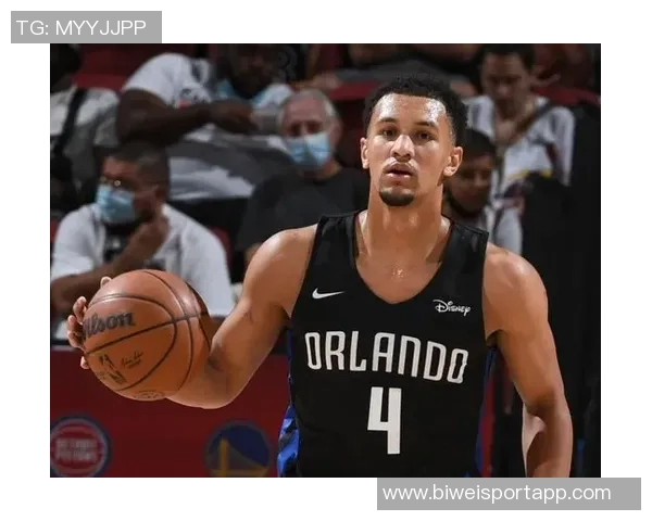 库明加在防守端的出色表现让哈登得分困难他的影响力超越了个人得分 库明加在防守端的出色表现让哈登得分困难他的影响力超越了个人得分